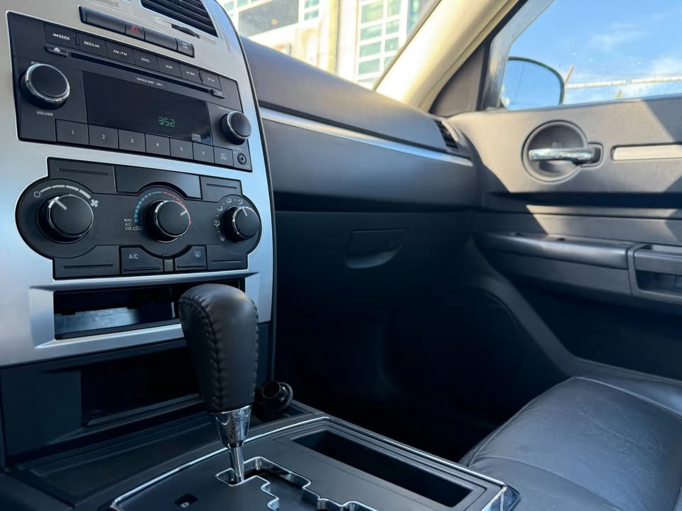 2010 Dodge Charger 6th Gen - Image 17 of 18