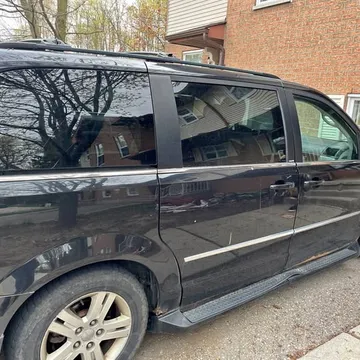 2010 Dodge Grand Caravan SXT Premium Plus