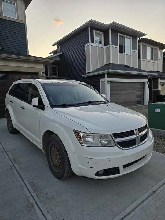 2010 Dodge Journey - Image 2 of 7