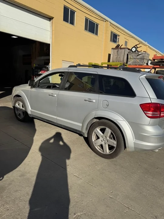 2010 Dodge Journey - Image 3 of 11