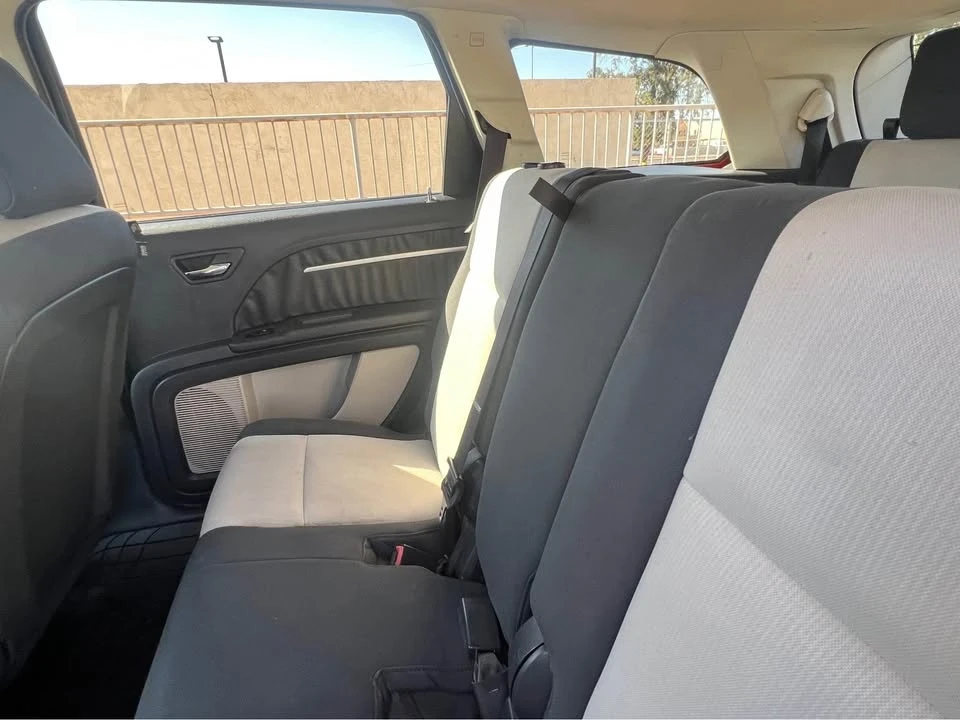 2010 Dodge Journey - Image 5 of 20