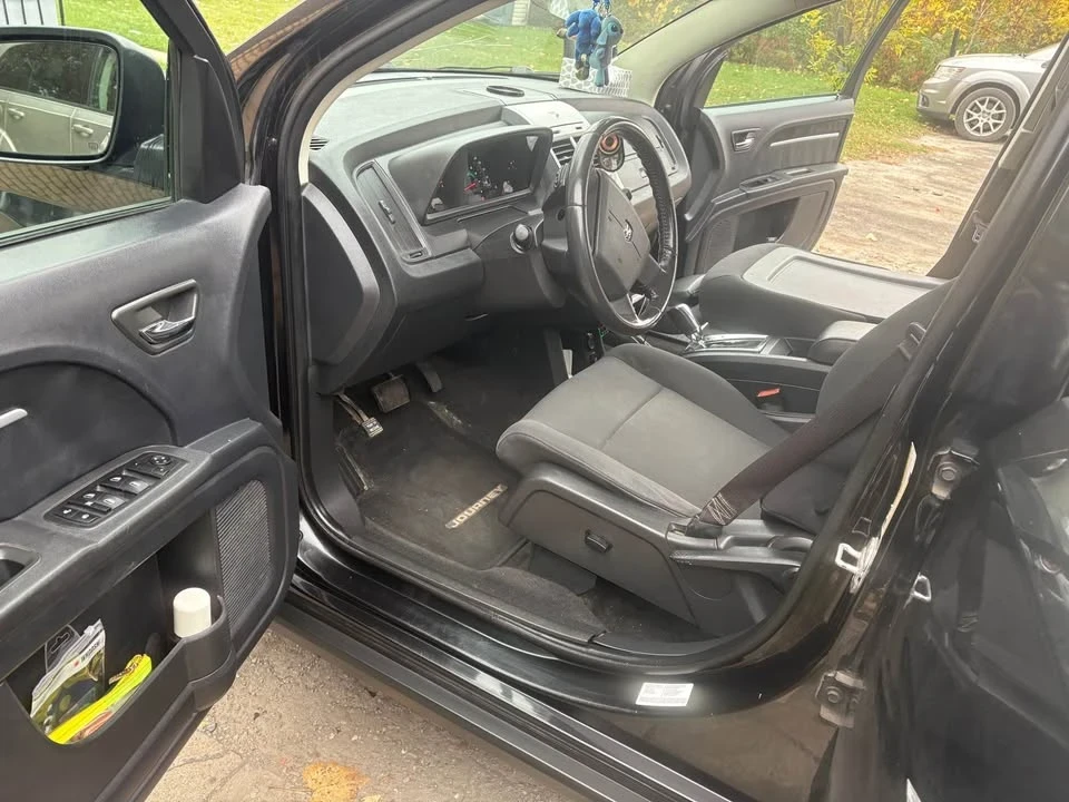 2010 Dodge Journey - Image 3 of 10