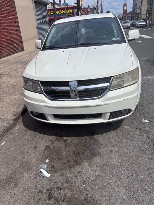 2010 Dodge Journey - Image 4 of 4