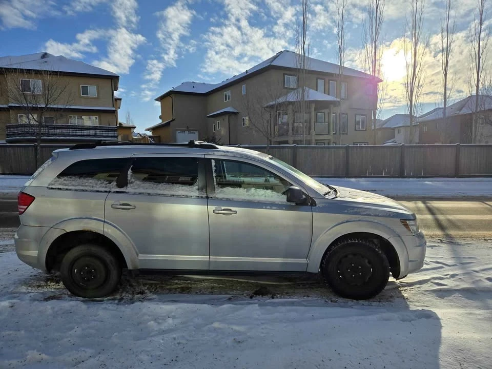 2010 Dodge Journey - Image 6 of 11