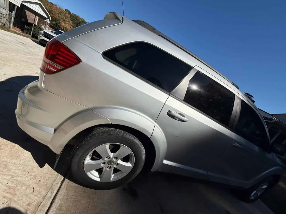 2010 Dodge Journey - Image 6 of 9