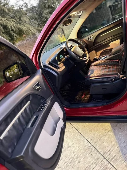2010 Dodge Journey - Image 12 of 13