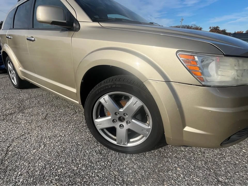 2010 Dodge Journey - Image 2 of 10