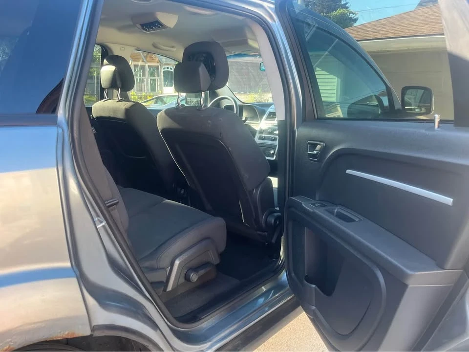 2010 Dodge Journey - Image 11 of 14