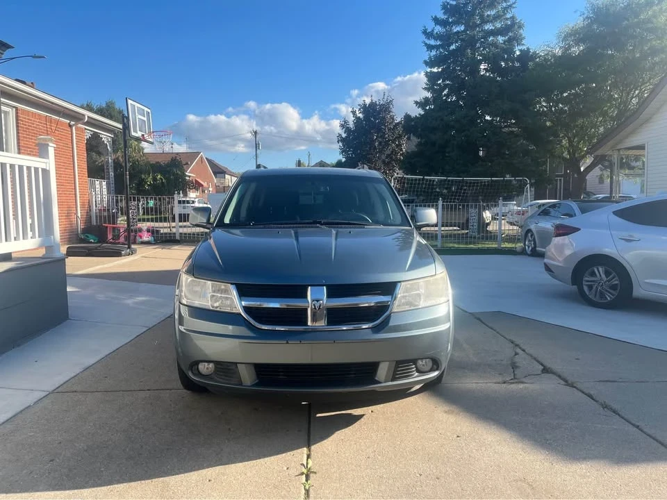 2010 Dodge Journey - Image 2 of 14