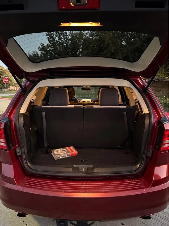 2010 Dodge Journey - Image 17 of 19