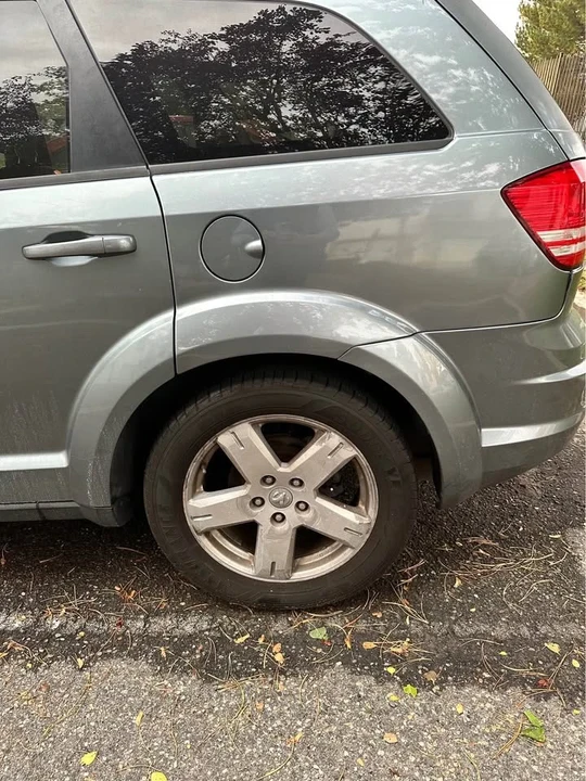 2010 Dodge Journey - Image 2 of 7