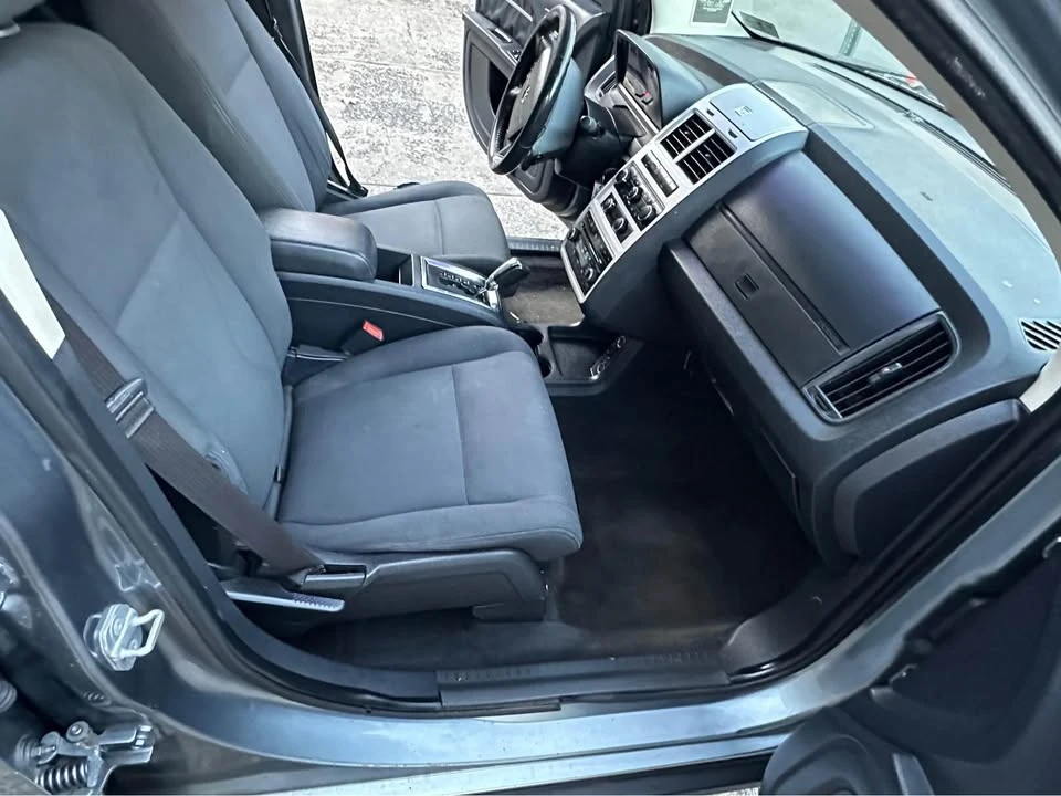 2010 Dodge Journey - Image 2 of 11