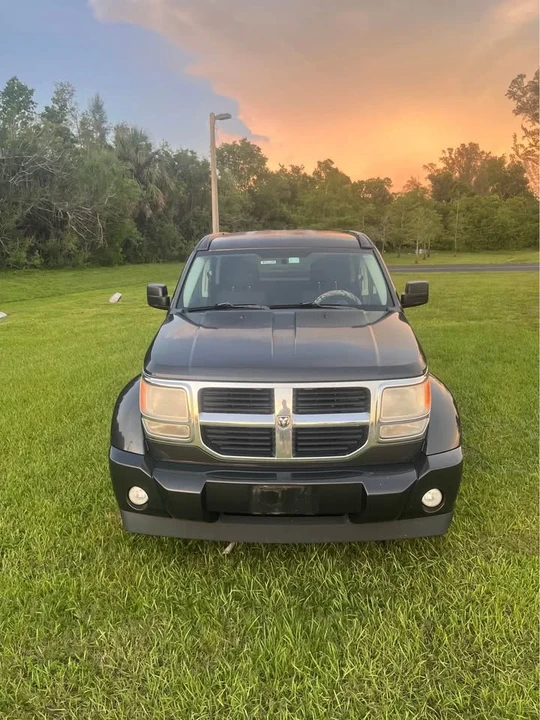 2010 Dodge Nitro - Image 2 of 11