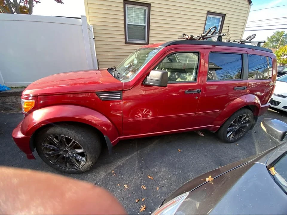2010 Dodge Nitro - Image 3 of 8