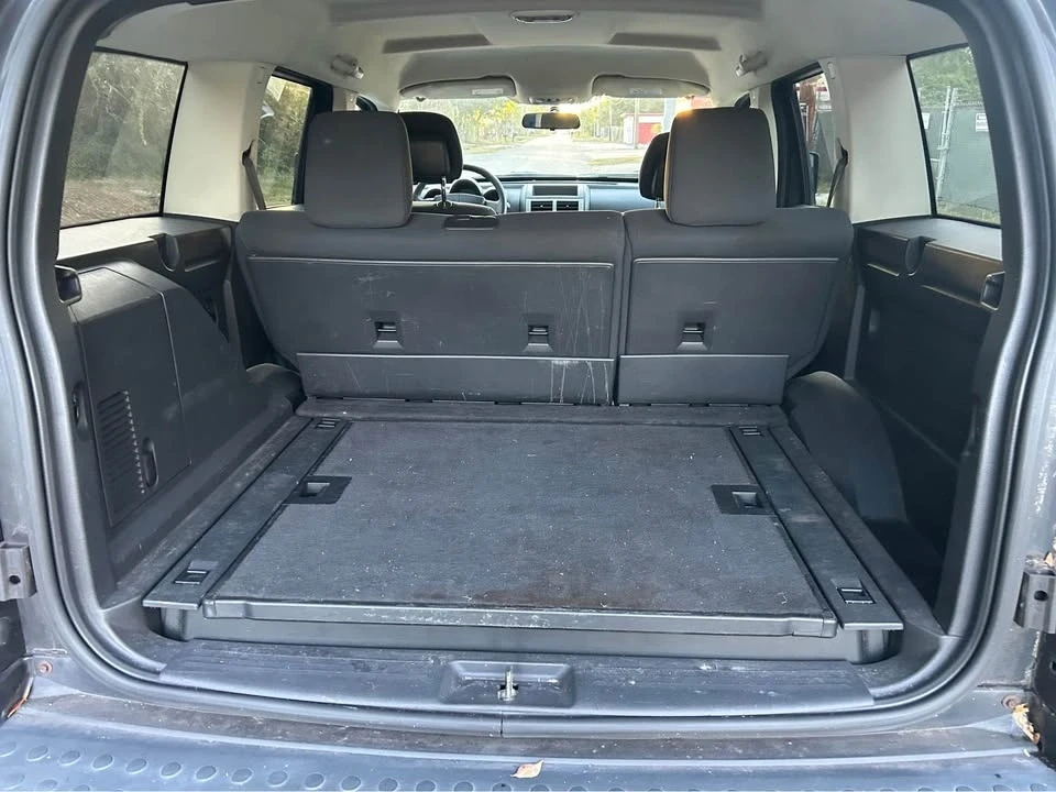 2010 Dodge Nitro - Image 10 of 11