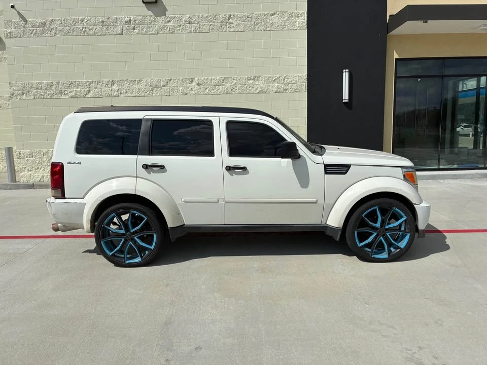 2010 Dodge Nitro - Image 6 of 8