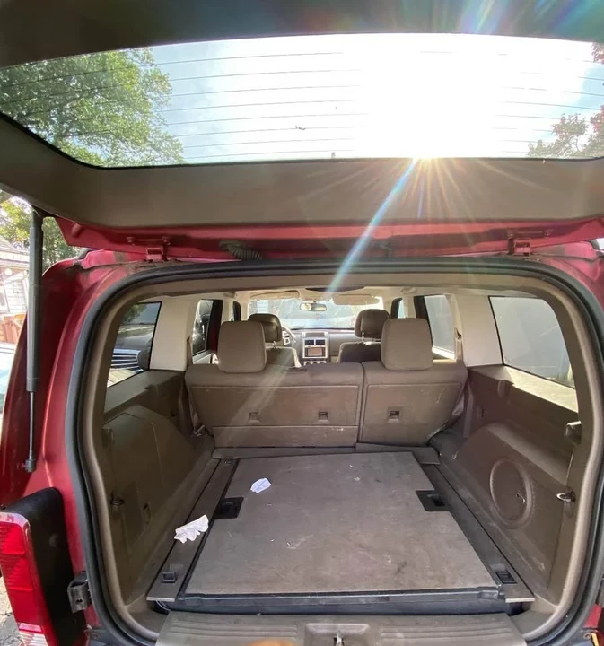 2010 Dodge Nitro - Image 6 of 6
