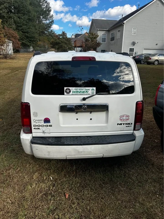 2010 Dodge Nitro - Image 10 of 10
