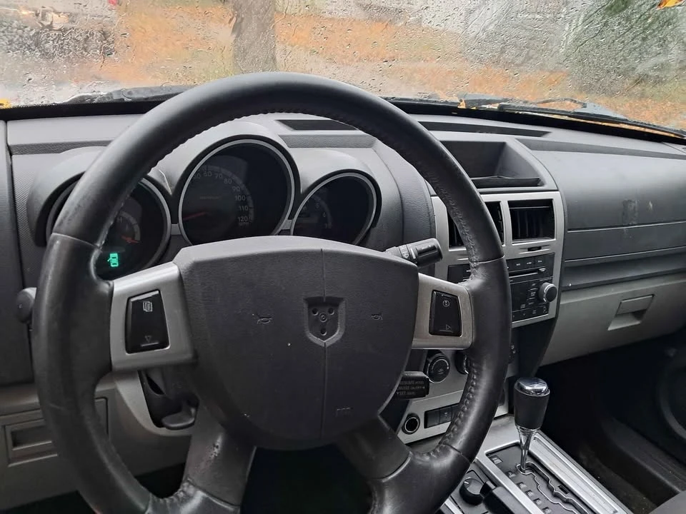 2010 Dodge Nitro - Image 7 of 12