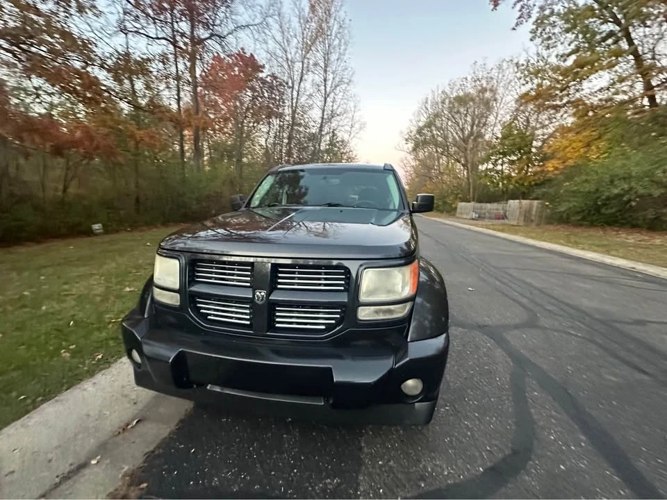 2010 Dodge Nitro - Image 2 of 19