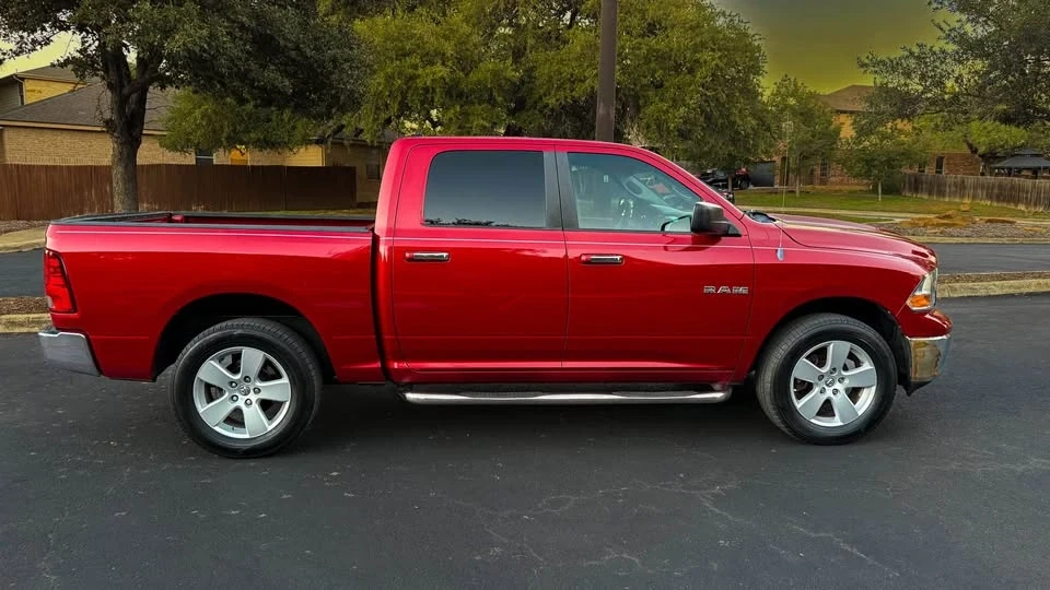 2010 Dodge Ram 4th Gen - Image 4 of 16