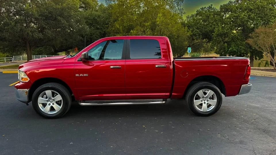2010 Dodge Ram 4th Gen - Image 2 of 16