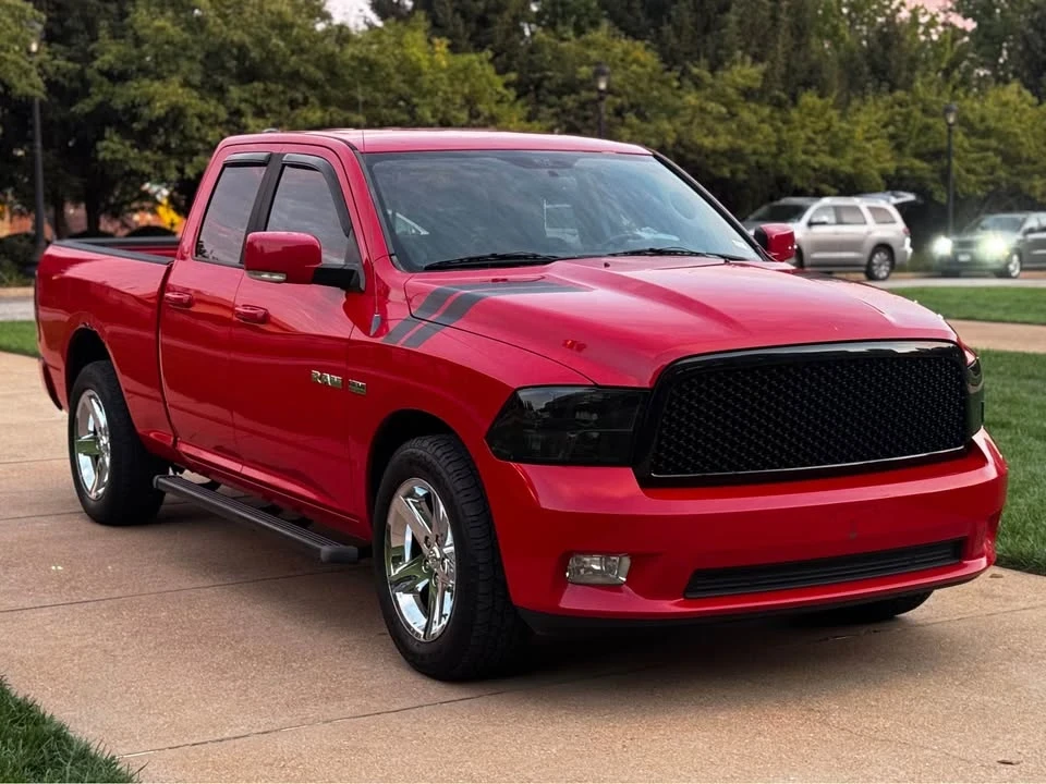 2010 Dodge Ram 4th Gen - Image 2 of 10
