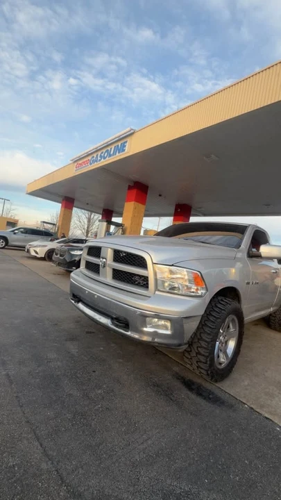 2010 Dodge Ram 4th Gen - Image 2 of 7