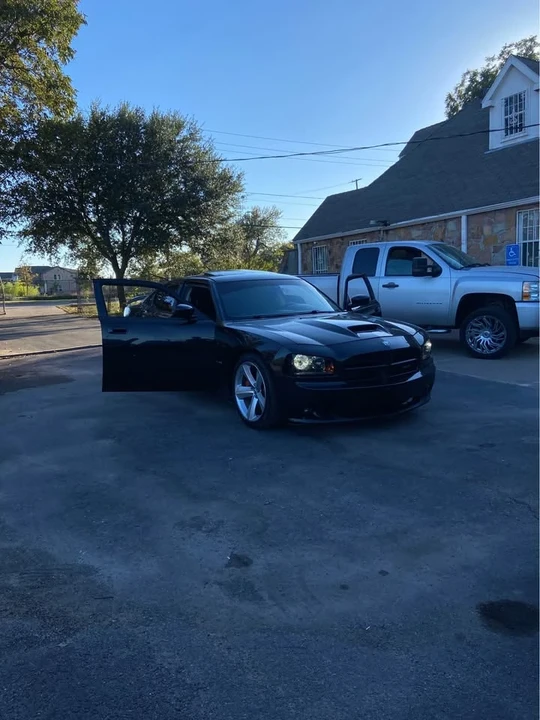 2010 Dodge Challenger SRT8 & 392 3rd Gen - Image 4 of 15