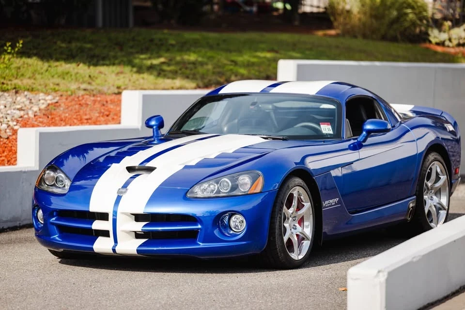 2010 Dodge Viper 4th Gen - Image 2 of 19