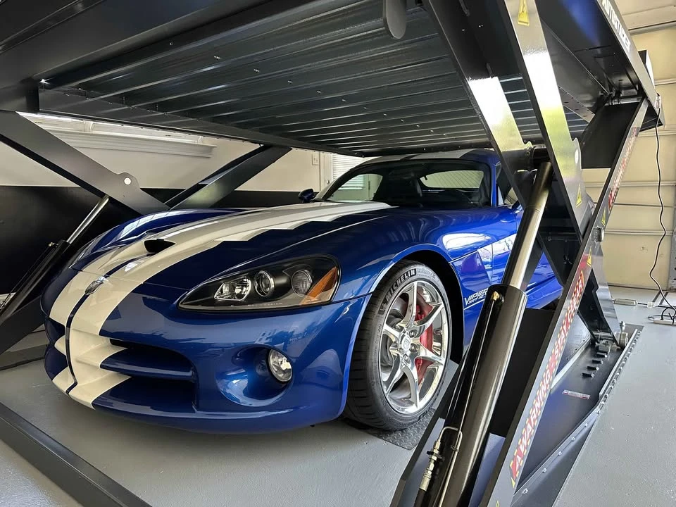 2010 Dodge Viper 4th Gen - Image 4 of 14