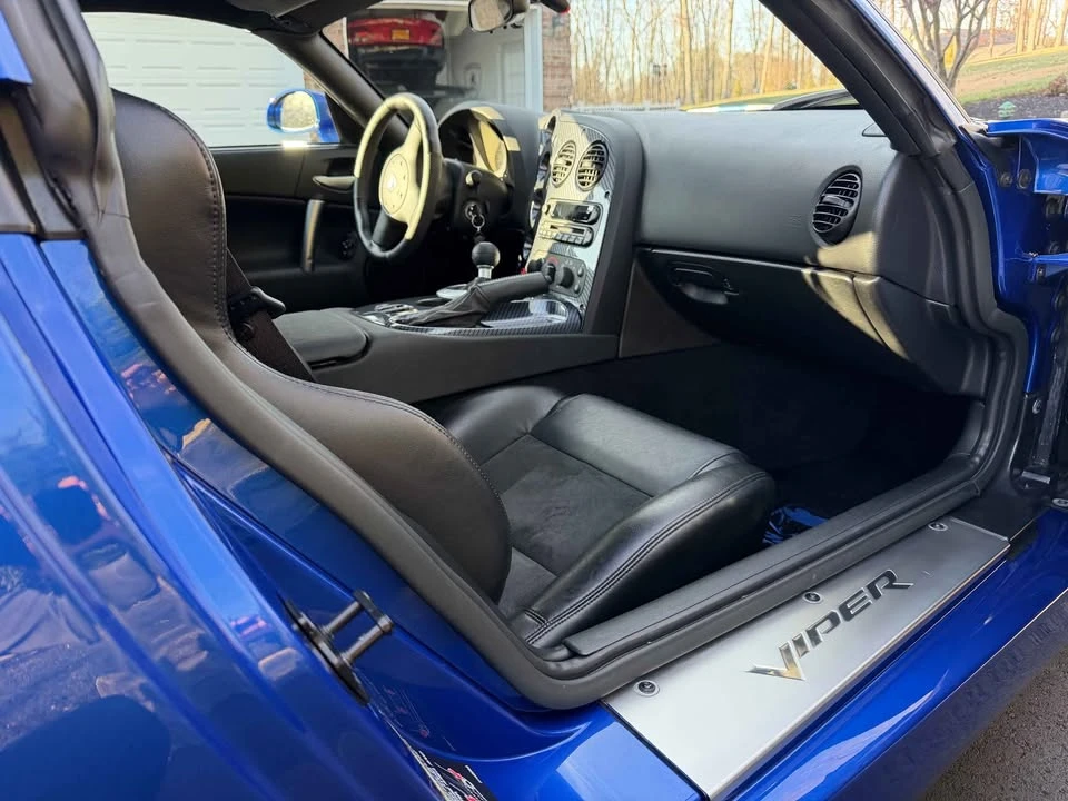 2010 Dodge Viper 4th Gen - Image 9 of 14