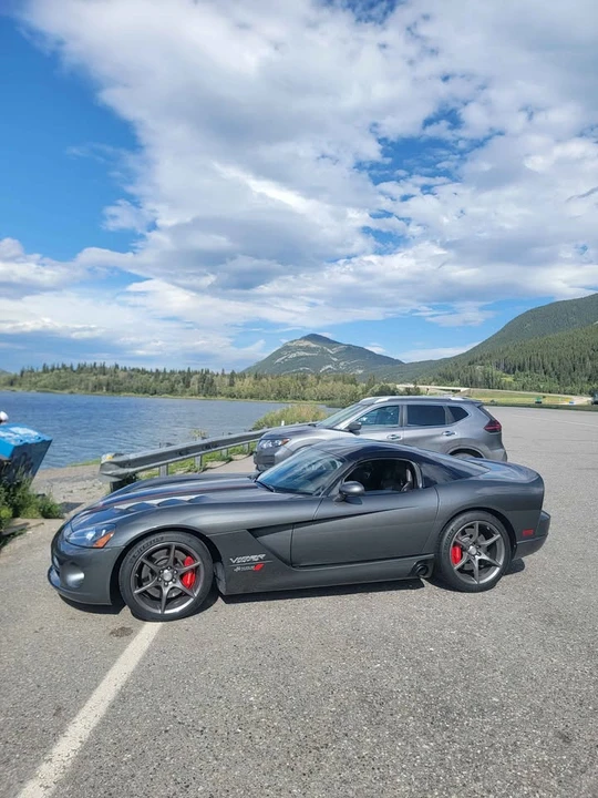 2010 Dodge Viper 4th Gen - Image 2 of 18