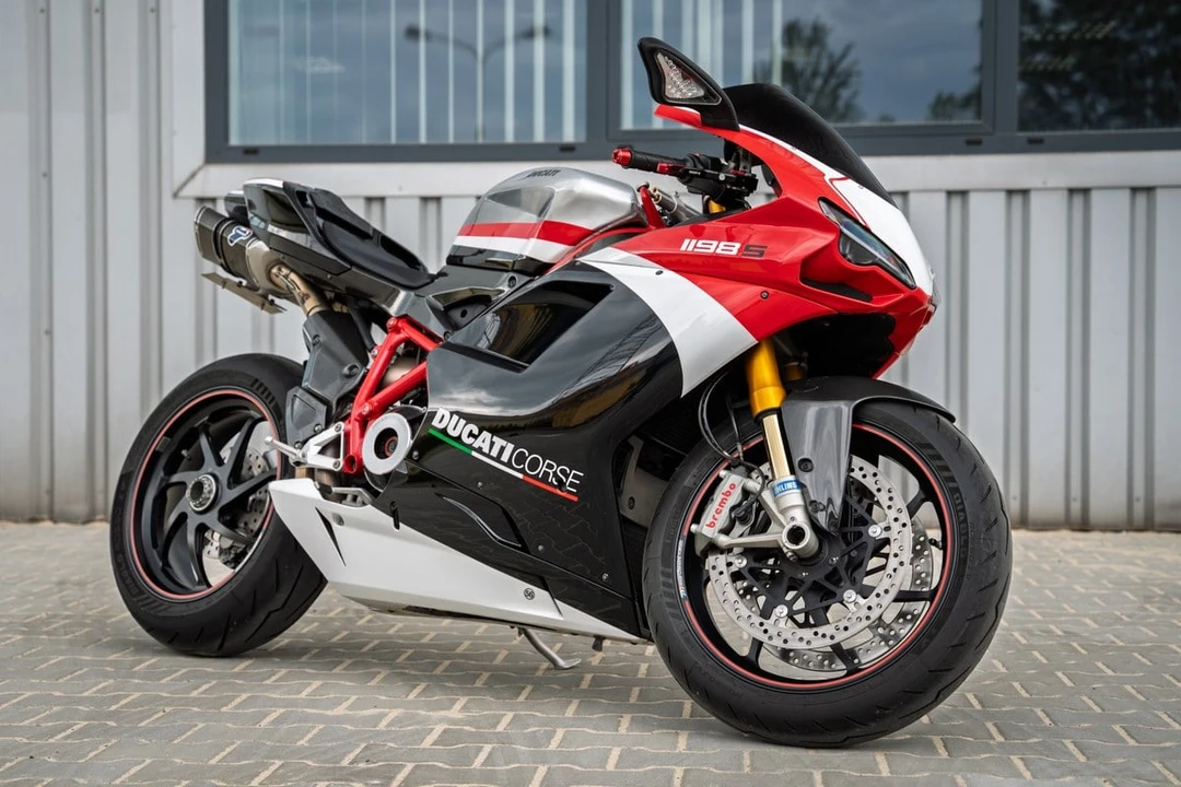 2010 Ducati 1198 - Image 4 of 27
