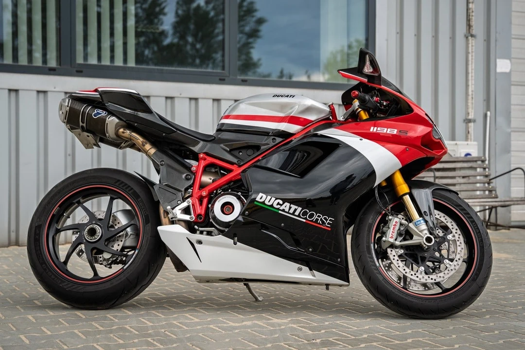 2010 Ducati 1198 - Image 7 of 27