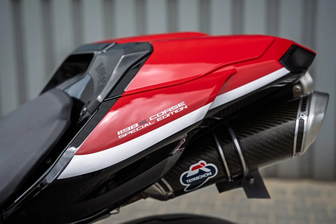 2010 Ducati 1198 - Image 14 of 27