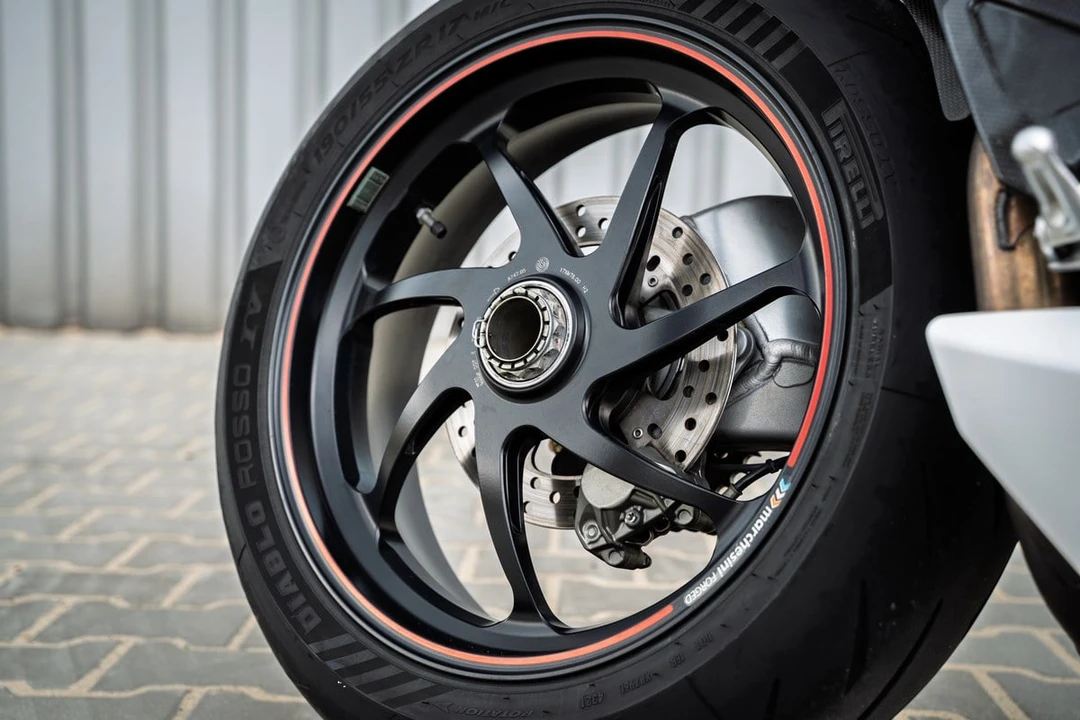 2010 Ducati 1198 - Image 8 of 27