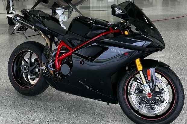 2010 Ducati 1198 - Image 3 of 7