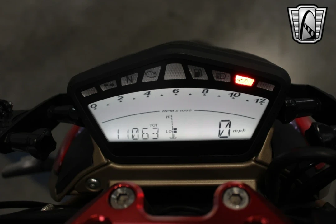 2010 Ducati Streetfighter - Image 19 of 21