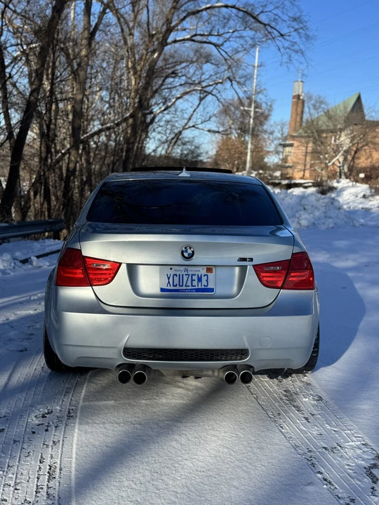 2010 BMW E90 M3 Sedan - Image 8 of 16