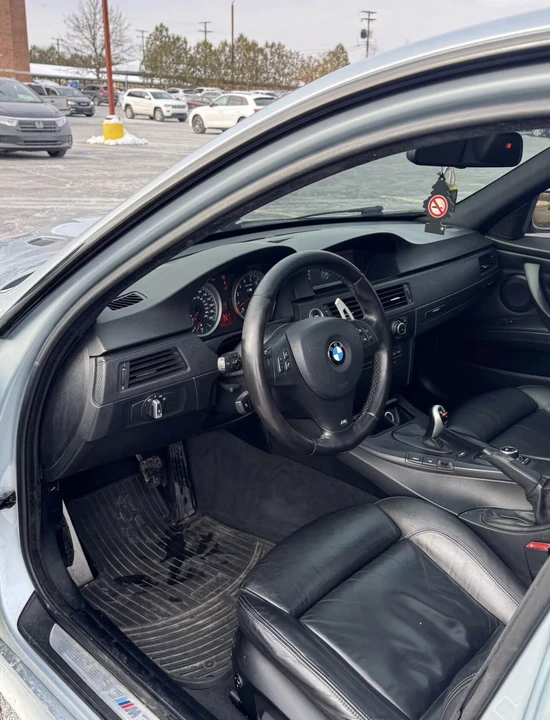 2010 BMW E90 M3 Sedan - Image 6 of 16