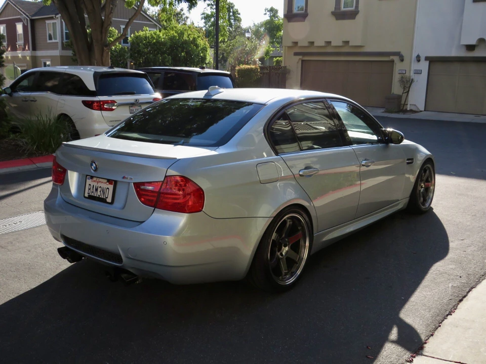 2010 BMW E90 M3 Sedan - Image 7 of 20