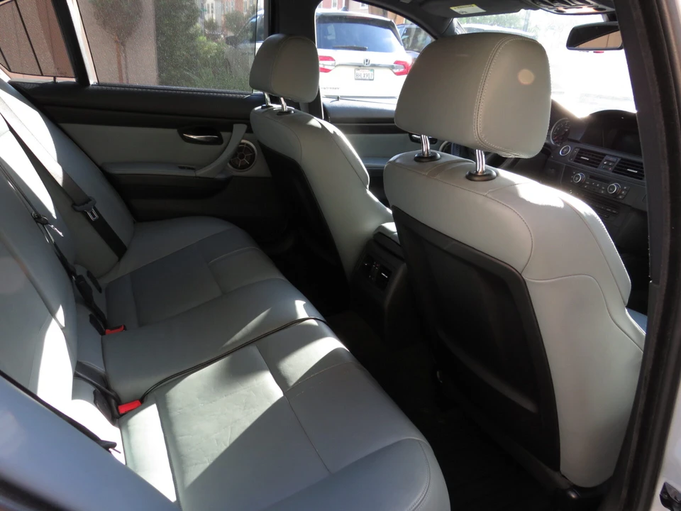 2010 BMW E90 M3 Sedan - Image 13 of 20