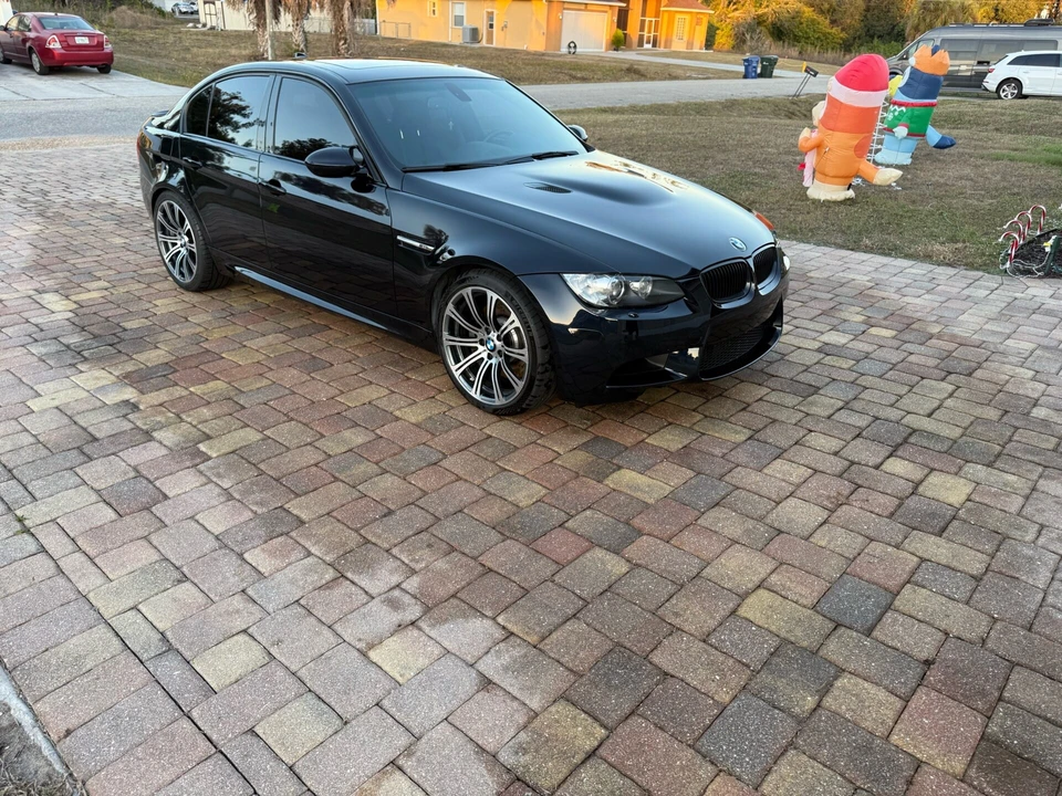 2010 BMW E90 M3 Sedan - Image 12 of 16