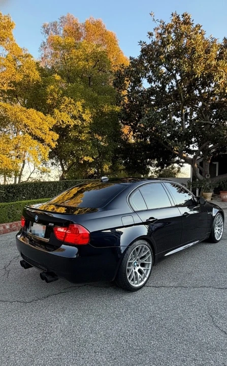 2010 BMW E90 M3 Sedan - Image 6 of 31