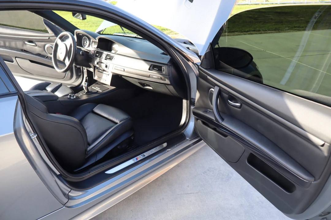 2010 BMW E92 M3 Coupe - Image 2 of 8