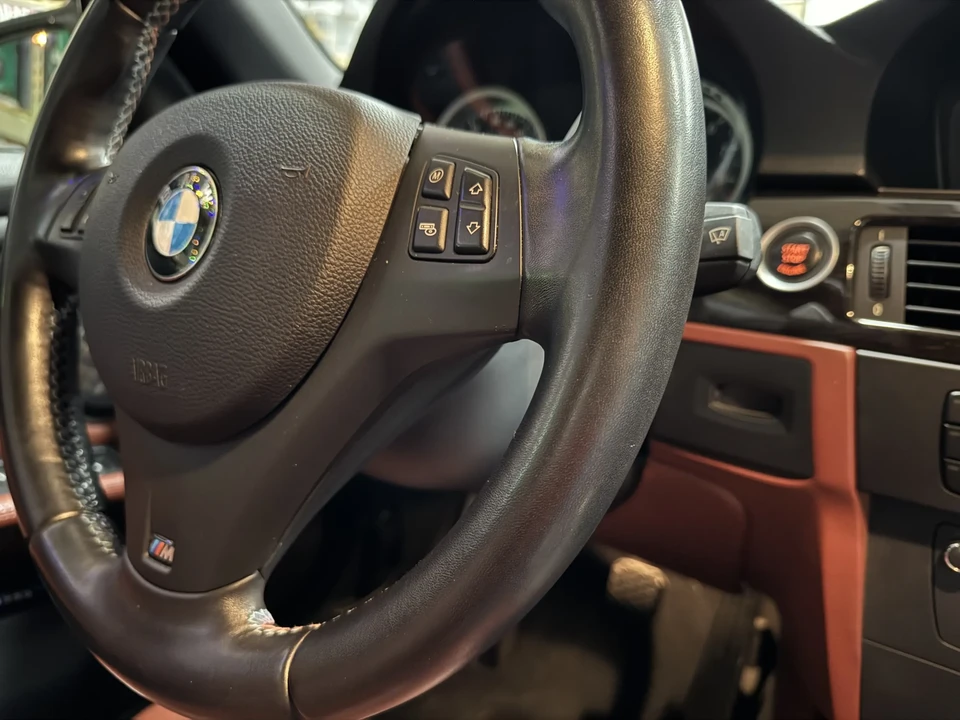 2010 BMW E93 M3 Convertible - Image 10 of 17
