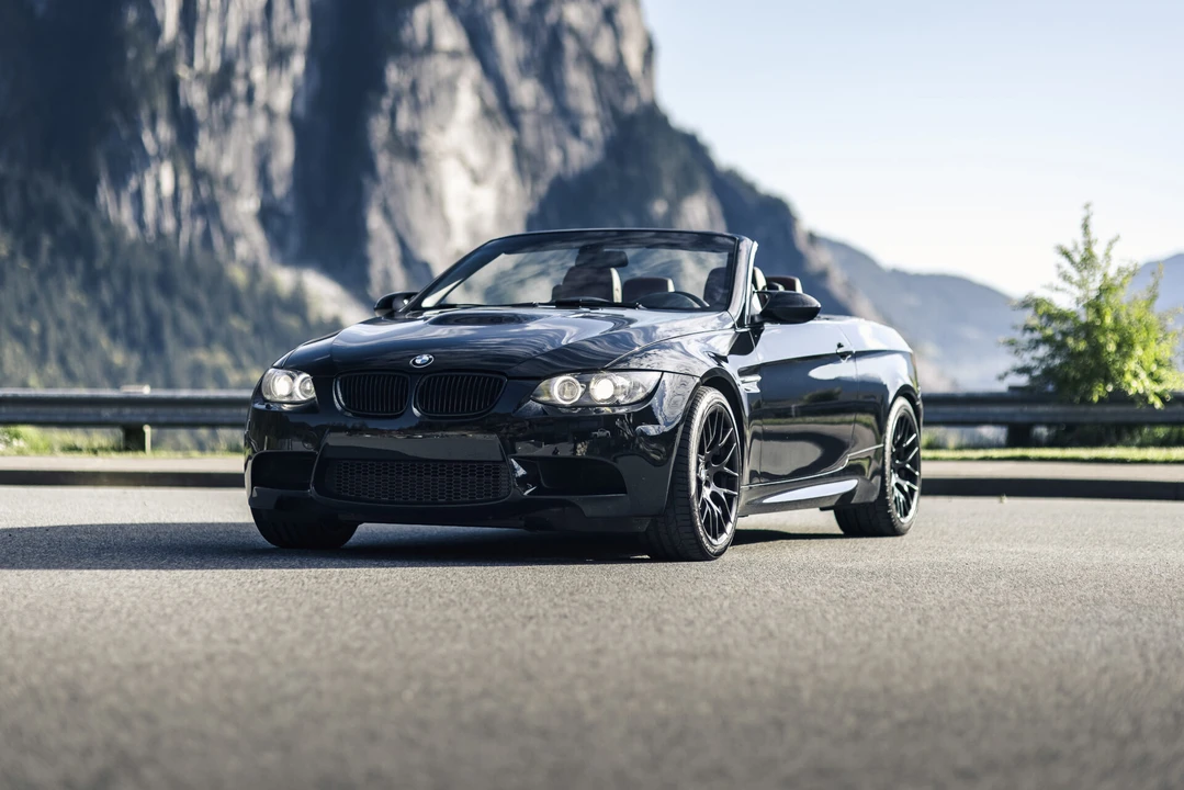 2010 BMW E93 M3 Convertible - Image 14 of 19