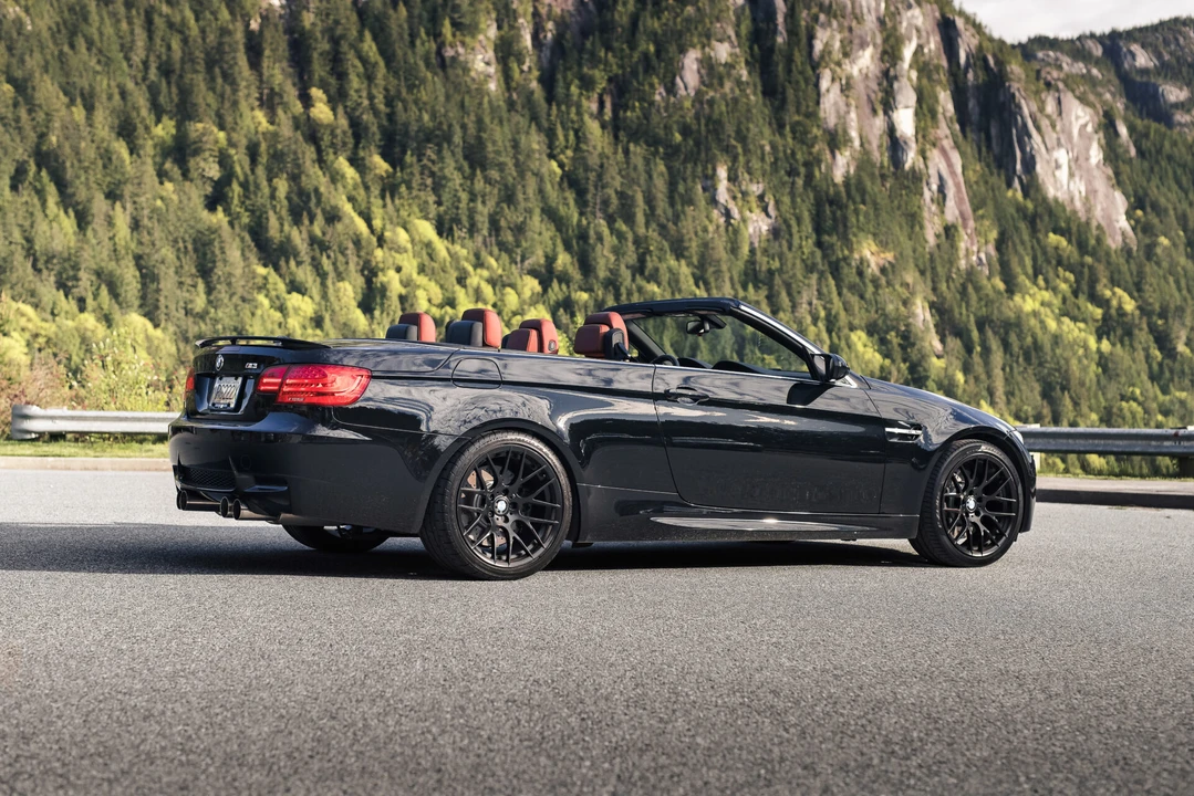 2010 BMW E93 M3 Convertible - Image 16 of 19