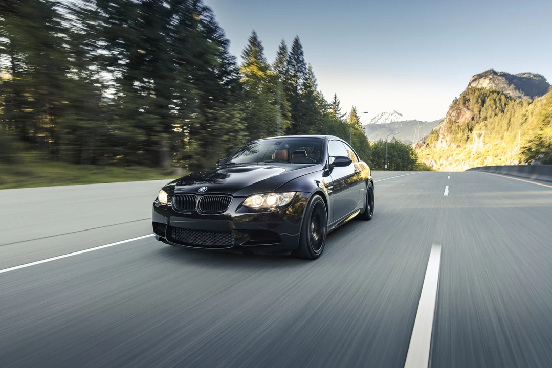2010 BMW E93 M3 Convertible - Image 7 of 19